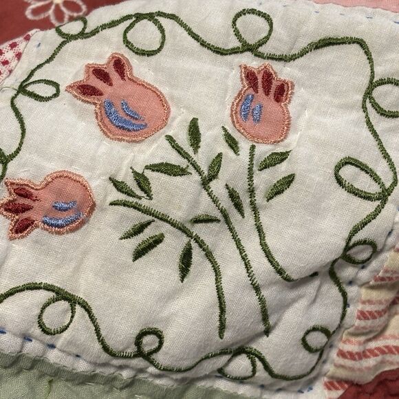 Vintage American Folk Art Quilt Scalloped Triangle Trim Reversible Full 82x63 - Picture 9 of 11